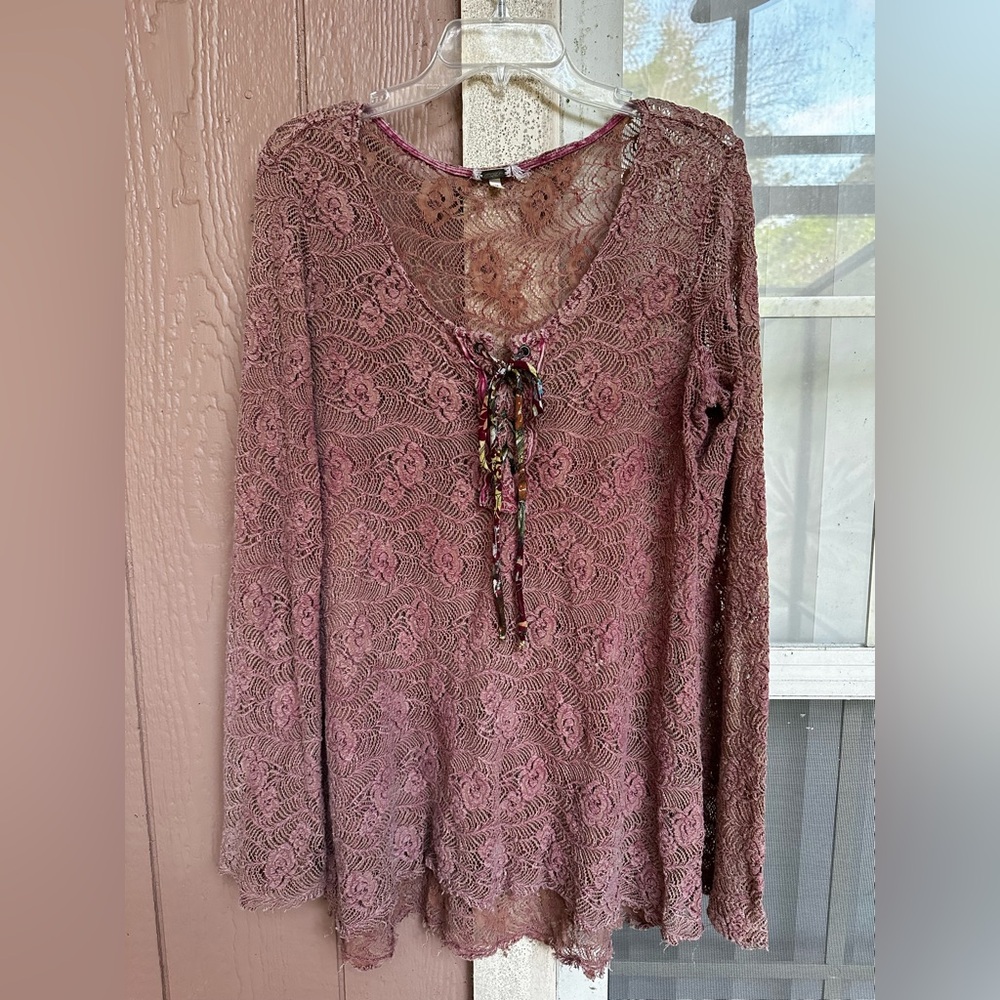 Gimmicks by BKE Overlay Long-Sleeve Top - Mauve Pink - Picture 1 of 4